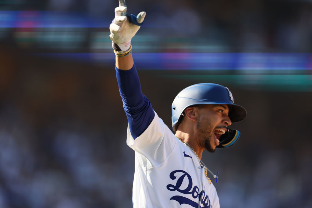 Dodgers' Mookie Betts dealing with illness in Japan, – NBC Los Angeles