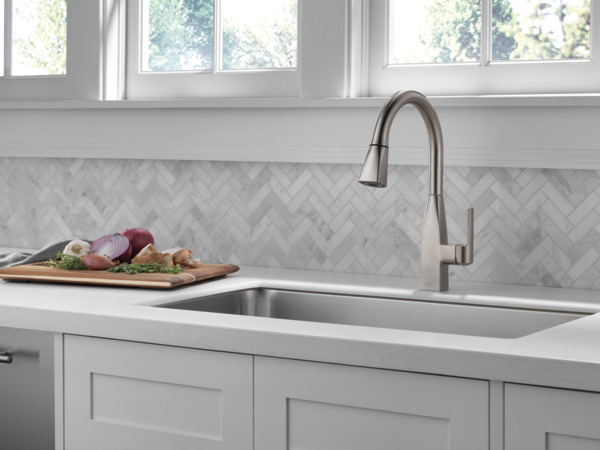 P7919LF-SS - Single Handle Pulldown Kitchen