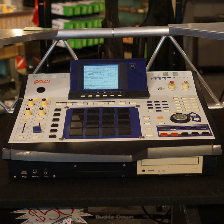 Akai MPC4000 Music Production Center - Used