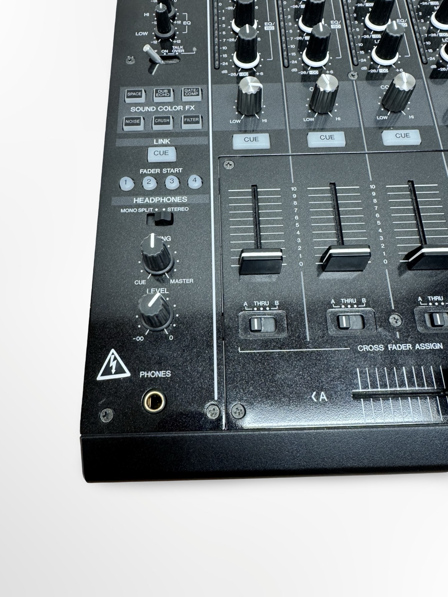 Pioneer DJM-900 Nexus DJ Mixer