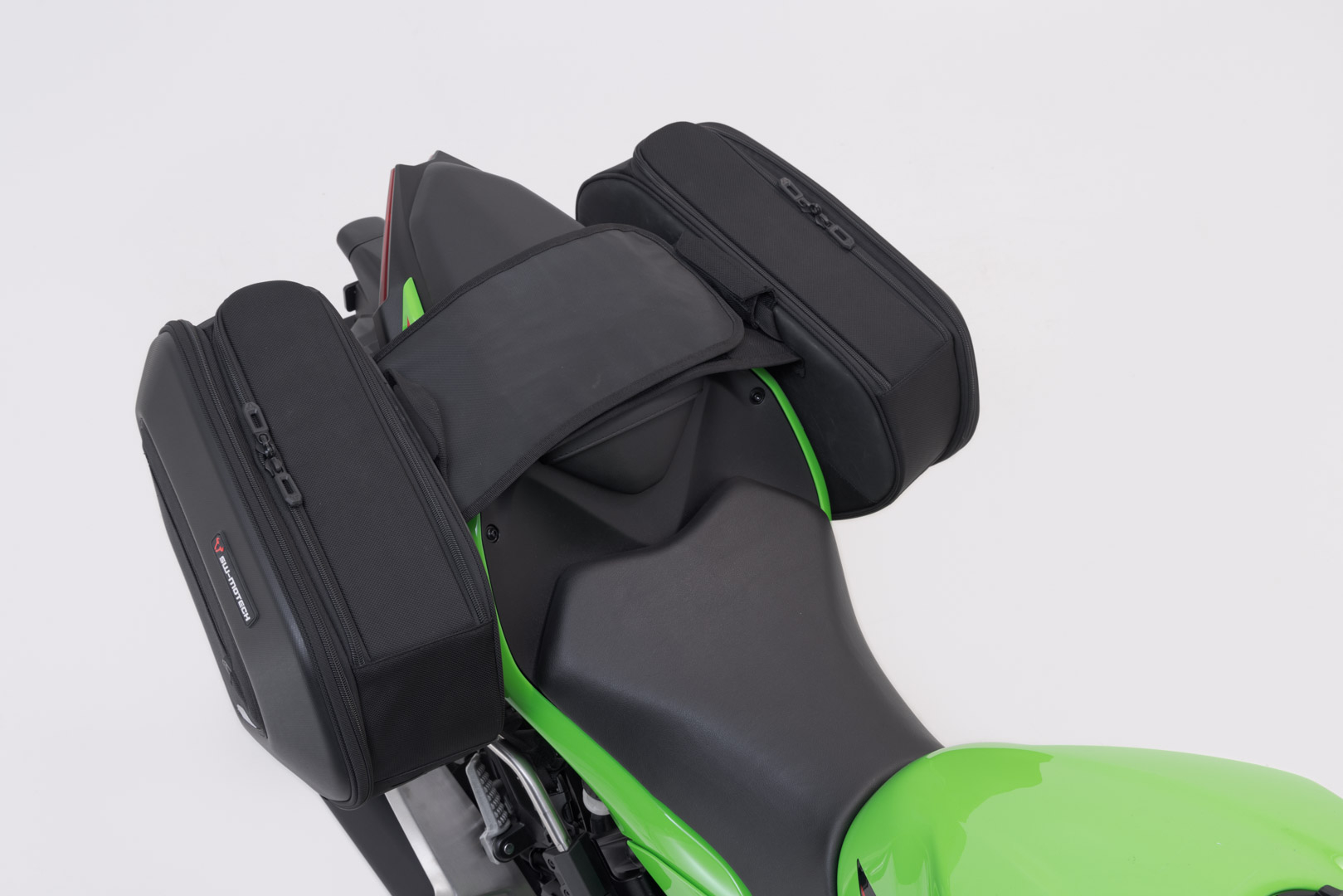 PRO BLAZE H saddlebag set for the Honda Dax 125 (22-) ? SW-MOTECH