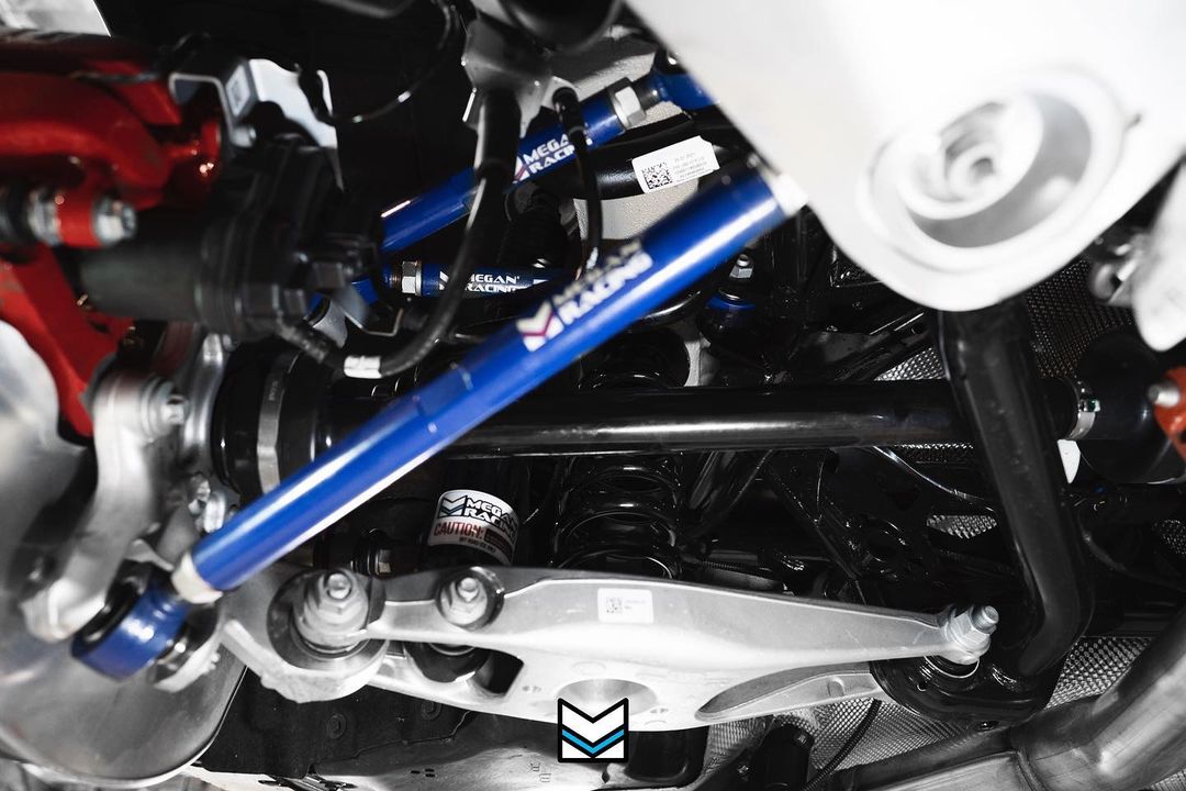 リアキャンバーアーム(フロント側) MRC-BM-0521 - メーガンレーシング