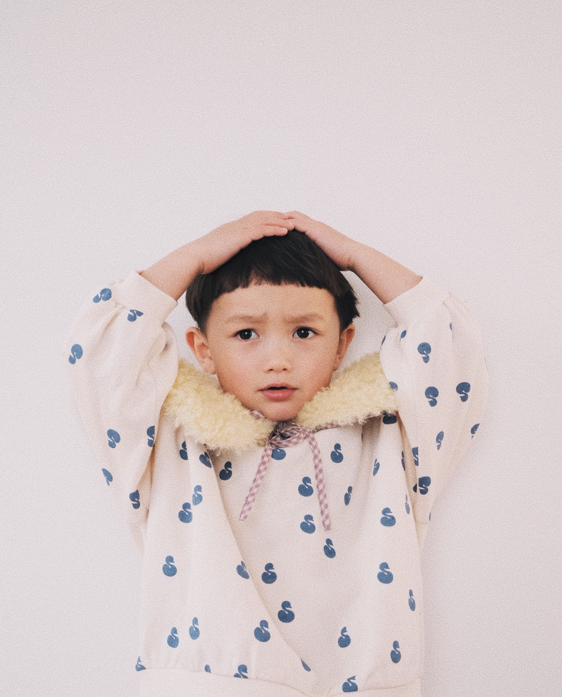 SWAN OVERSIZED SWEATSHIRT – melted butter