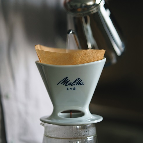 アロマフレッシュ(6杯用)」ミル付き全自動コーヒーメーカーAFG622-1B