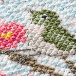 刺しゅうキット(専用額付き) 2月梅と小鳥 12ヶ月の小さな花風景(マリー