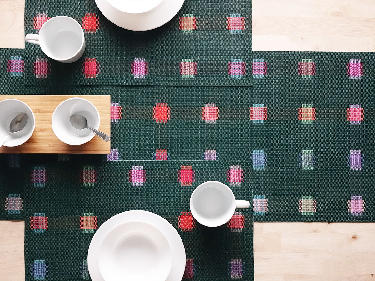 チルウィッチ ランチョンマット・サンプラー｜緑とマルチカラーの