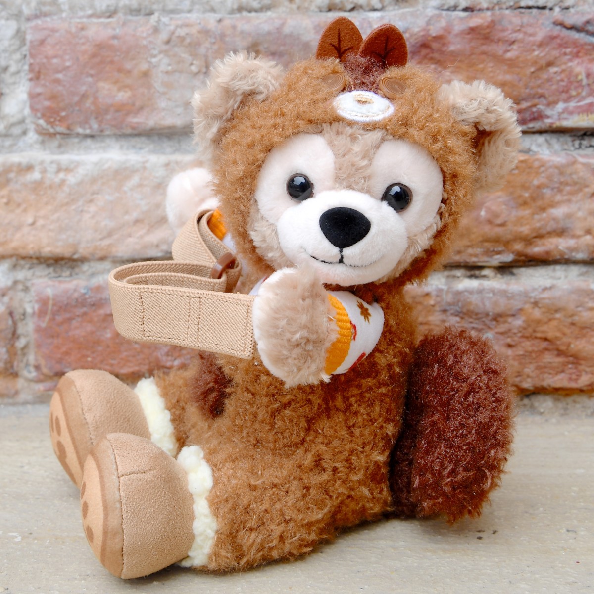 カーテンホルダー&腕にくっつく！東京ディズニーシー“ダッフィーたちの