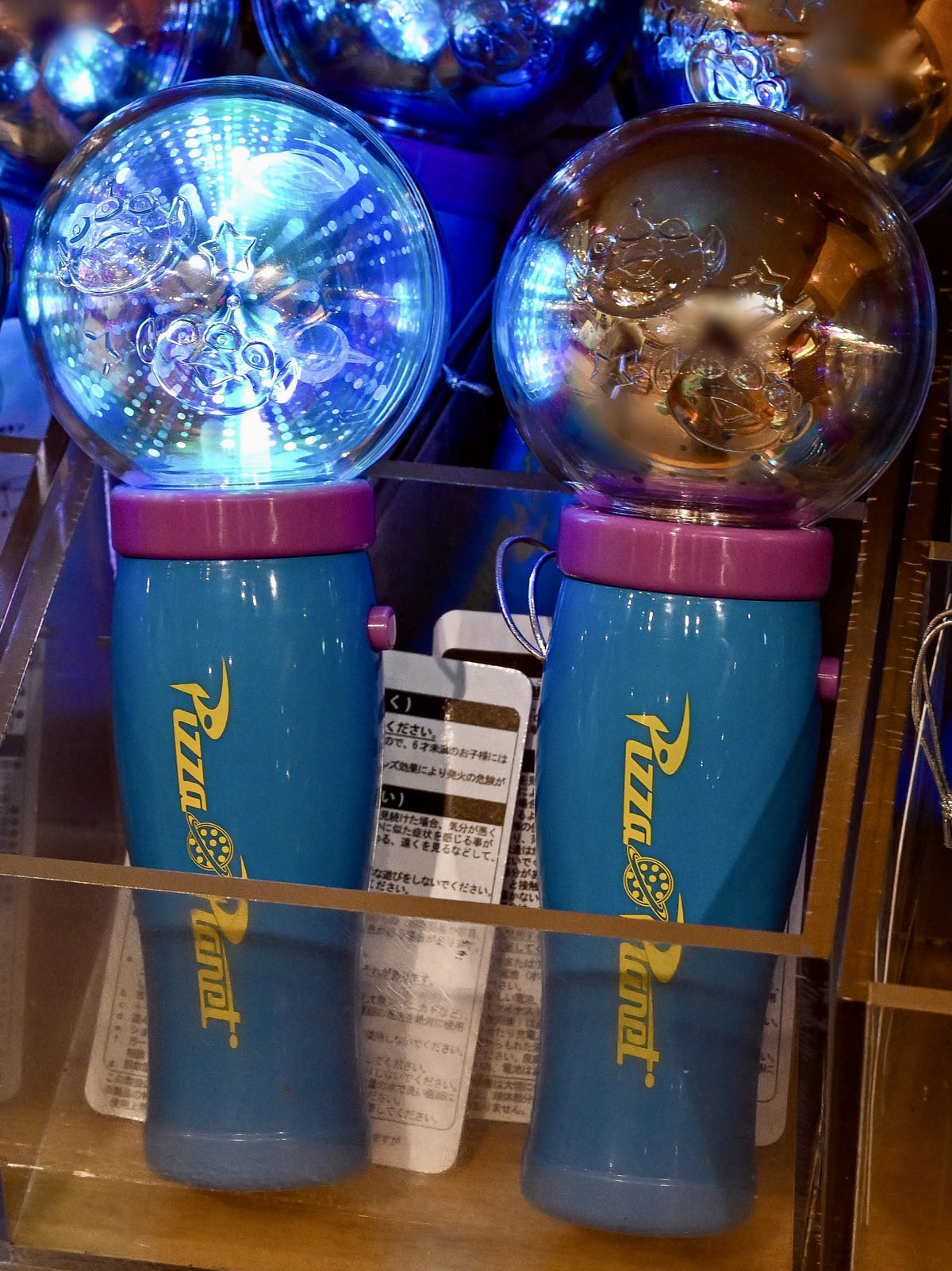 カラフルに輝くリトルグリーンメン！東京ディズニーランド『トイ