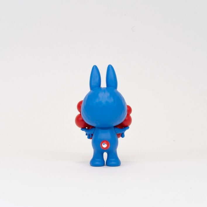 ラブブ×ミャクミャク 」夢のコラボ！限定フィギュア登場で販売方法も