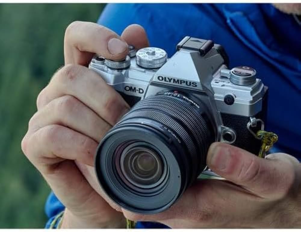 Olympus M.Zuiko Digital ED 12-45mm f/4 PRO Lens, Black