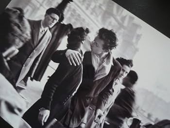 Amazon.co.jp: A4 額付き ポスター ロベールドアノー Robert Doisneau