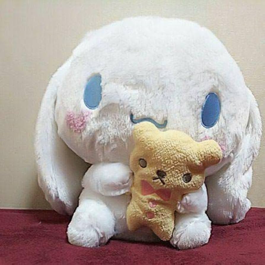 Amazon.co.jp: シナモロール クマだっこ BIG ぬいぐるみ にっこり口