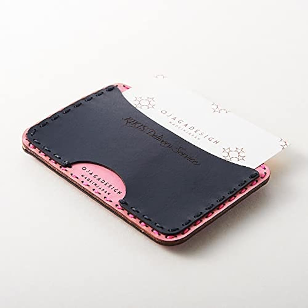 Amazon | [オジャガデザイン] 「魔女の宅急便」ジジ レザーパスケース