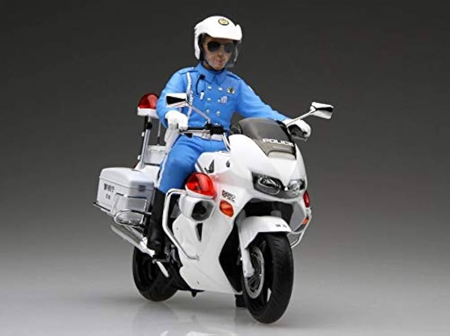 Amazon.com: Fujimi Model 1/12 自行車系列Honda VFR800P 白色Model