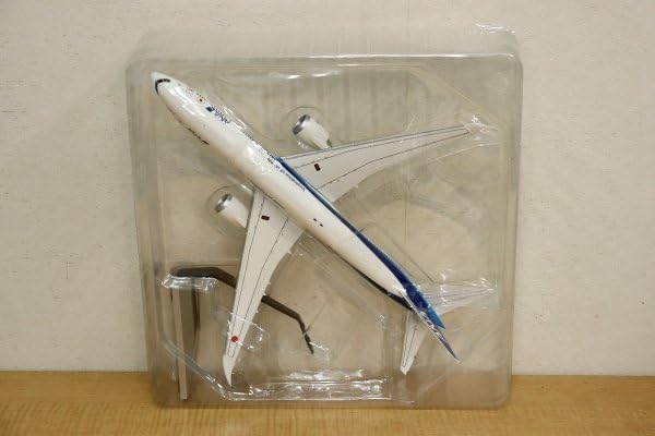 Amazon.co.jp: 全日空商事 1/200 777-9 ANA Solid fuselage model