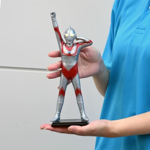 帰ってきたウルトラマン ソフビキット復刻版」ガレージキットが12月