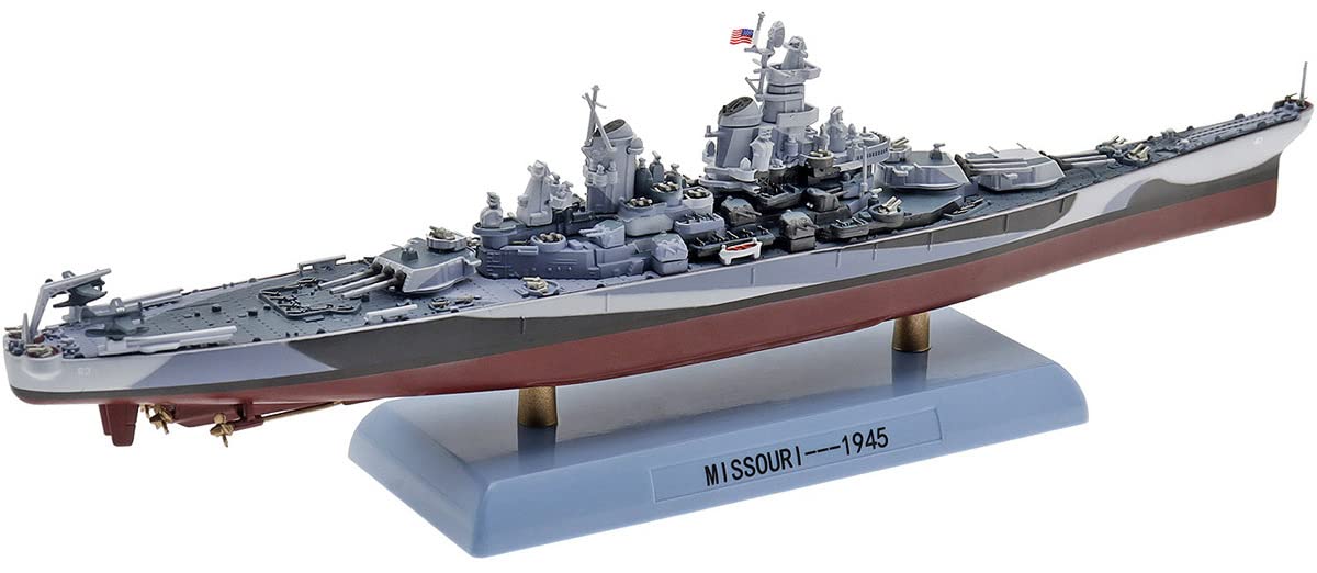 Amazon | 講武堂 1/1000 アメリカ海軍 戦艦 ミズーリ 1945 完成品