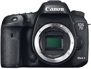 Amazon.com : Canon EOS 7D Mark II DSLR Camera with 18-135mm f/3.5