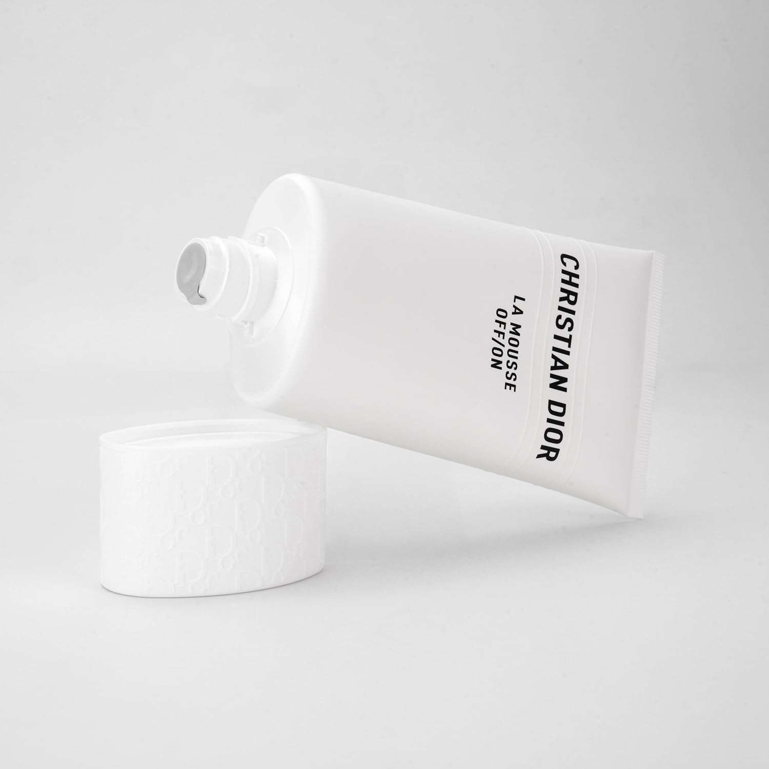 Amazon | 【国内正規品】DIOR ディオール ラ ムース オフ オン 150mL