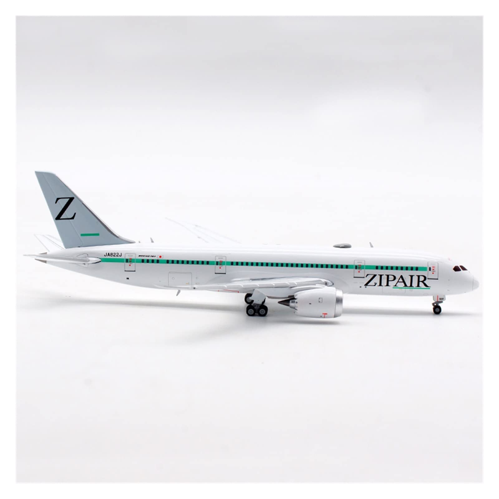 Amazon.co.jp: 1:400 スケール B787-8 JA822J Zip Air エアライン