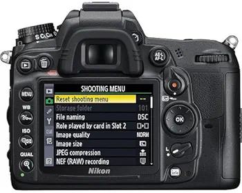 Amazon.com : Nikon D7000 DX-Format CMOS Digital SLR Kit with 18