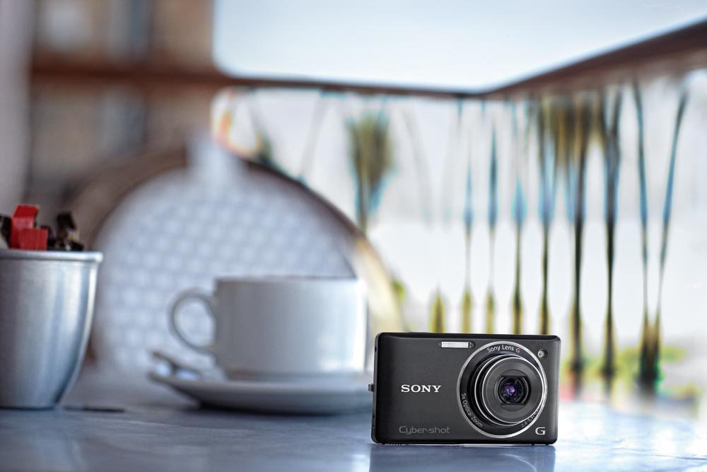 Amazon.co.jp: Sony Cyber-Shot W380 Digital Camera, Black DSC-W380