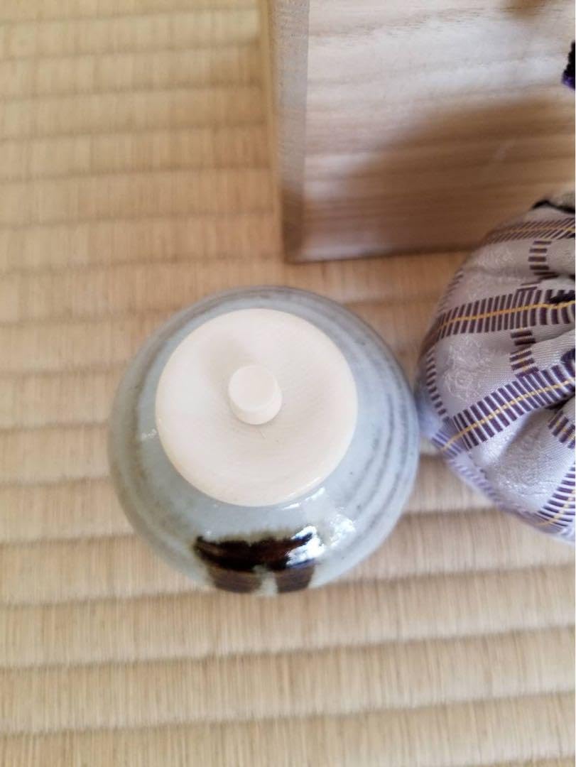 Amazon.co.jp: 茶入 唐津焼 内山仙鶴作 茶道具 仕覆付 共箱付き