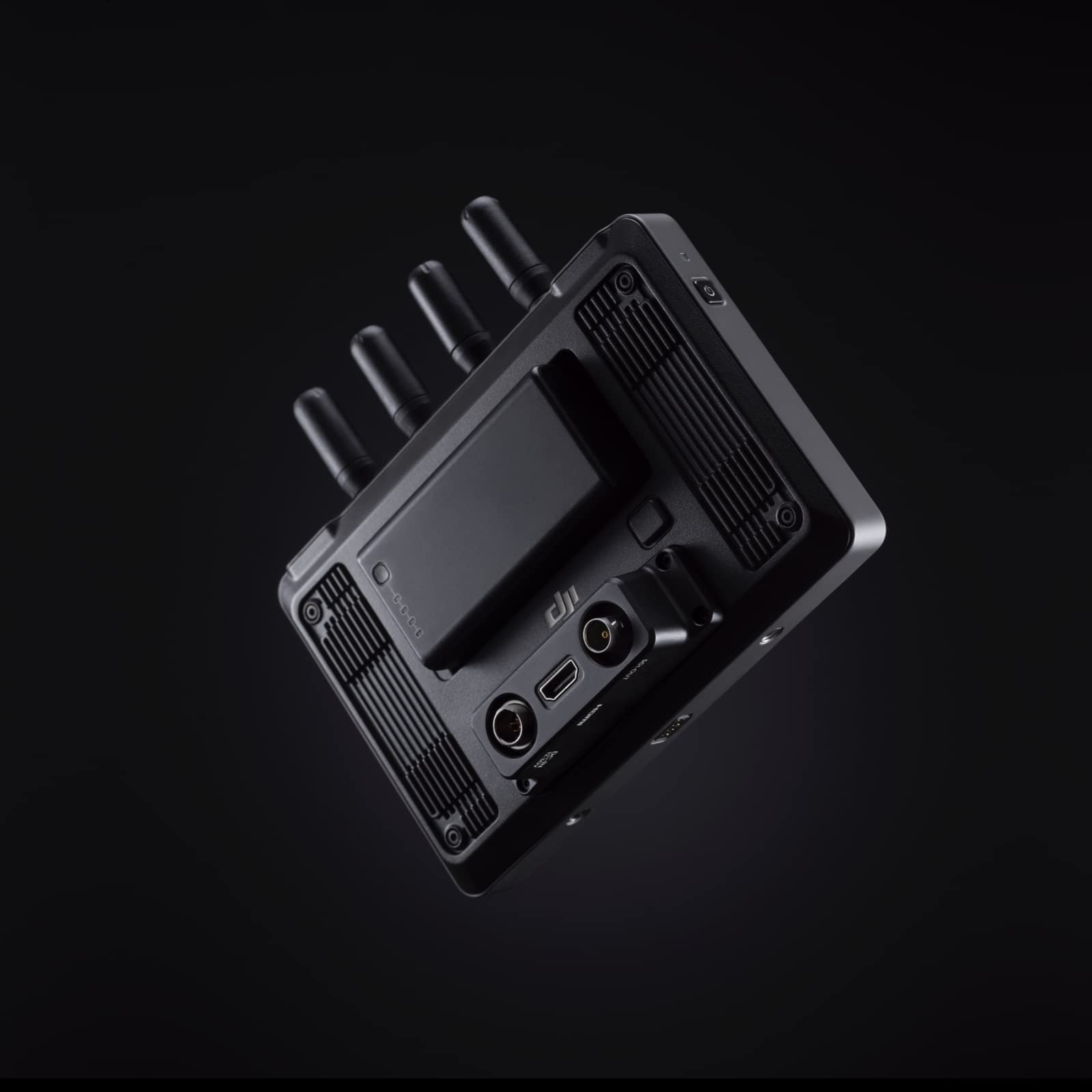 Amazon.co.jp: DJI 遠隔モニター 拡張プレート (SDI/HDMI/DC-IN) 黒