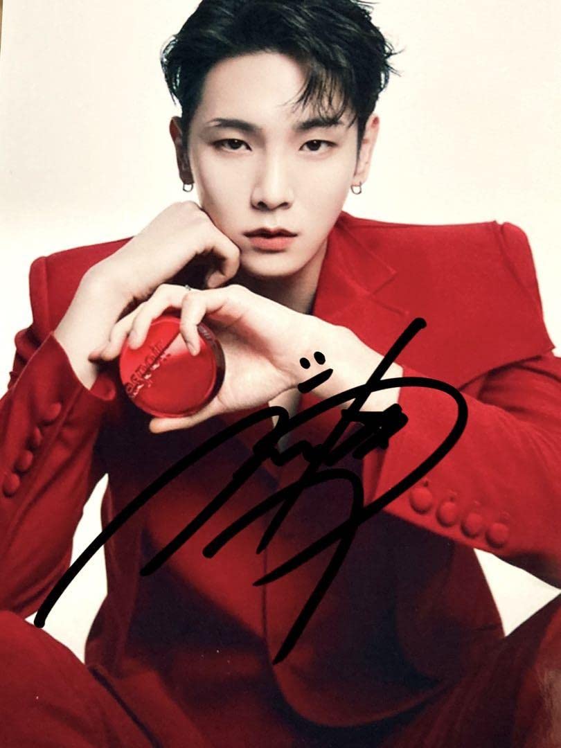 Amazon.co.jp: キー直筆サイン入り2Lサイズ写真…Key…SHINee : おもちゃ