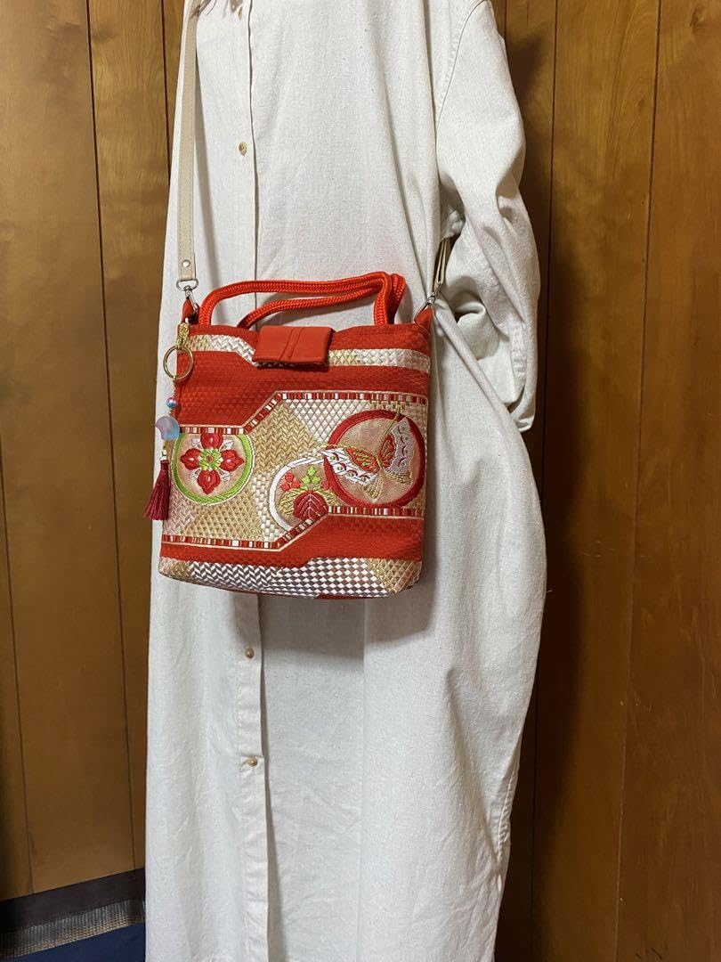 Amazon.co.jp: 帯リメイクショルダーバッグ (赤) : ファッション