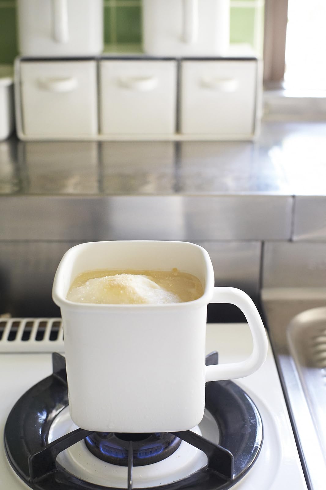 Amazon｜野田琺瑯(Nodahoro) 保存容器 ホーロー 耐熱 持ち手付き