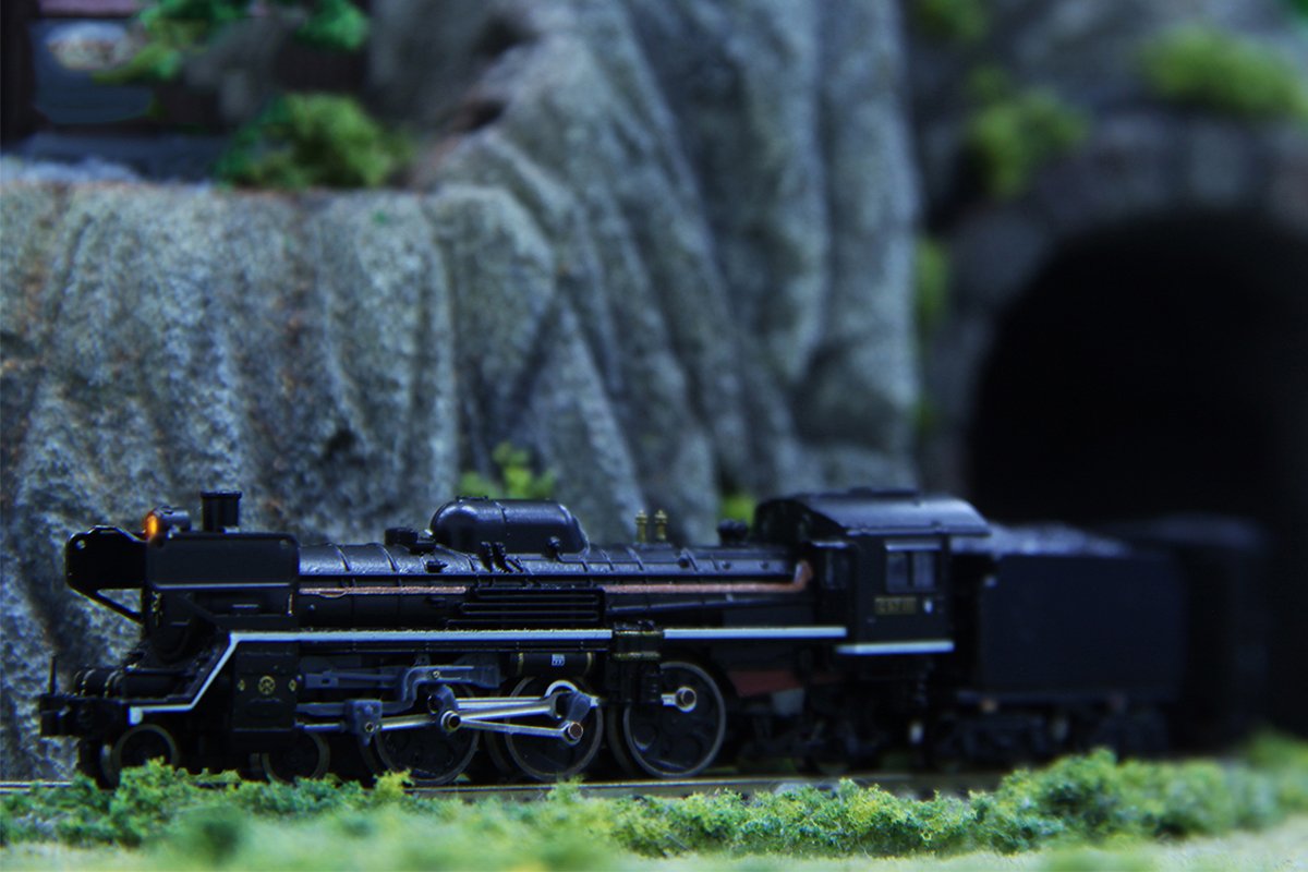 Amazon | ロクハン(Rokuhan) Zゲージ T027-2 国鉄C57形 蒸気機関車 111