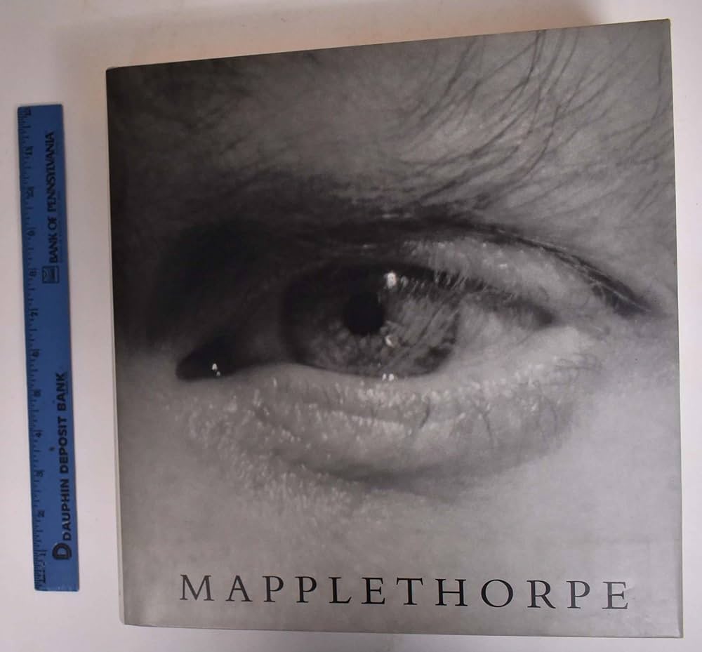 Mapplethorpe: Mapplethorpe, Robert: 9780679408048: Amazon.com: Books