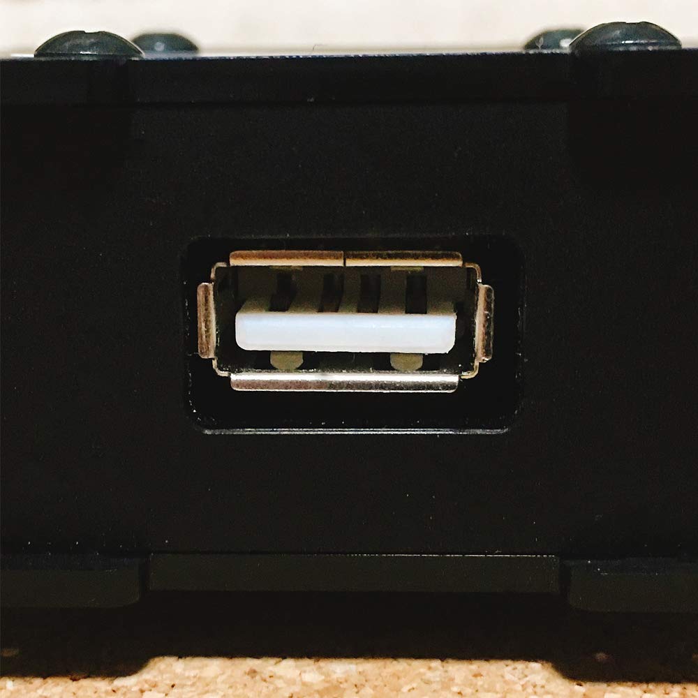 Amazon | PC-9801シリーズへUSBキーボードを接続する変換機