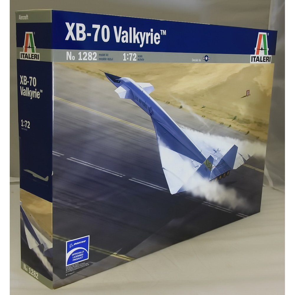 Amazon.com: Italeri XB-70 Valkyrie : Arts, Crafts & Sewing