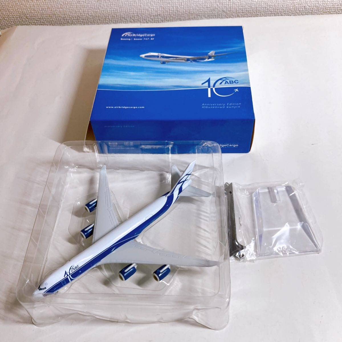 Amazon.co.jp: エアブリッジカーゴ ボーイング 747-8F 1400 10周年