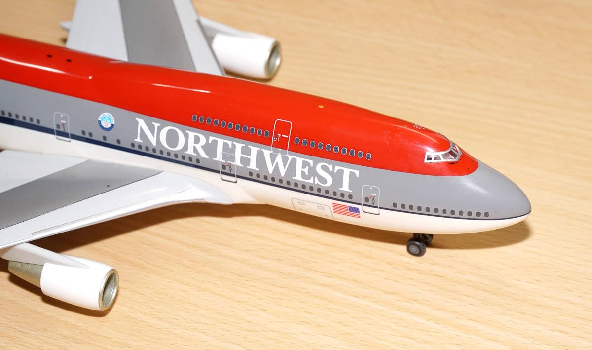 Amazon.co.jp: herpa 1/200 ボーイング Boeing 747-400 ノースウエスト