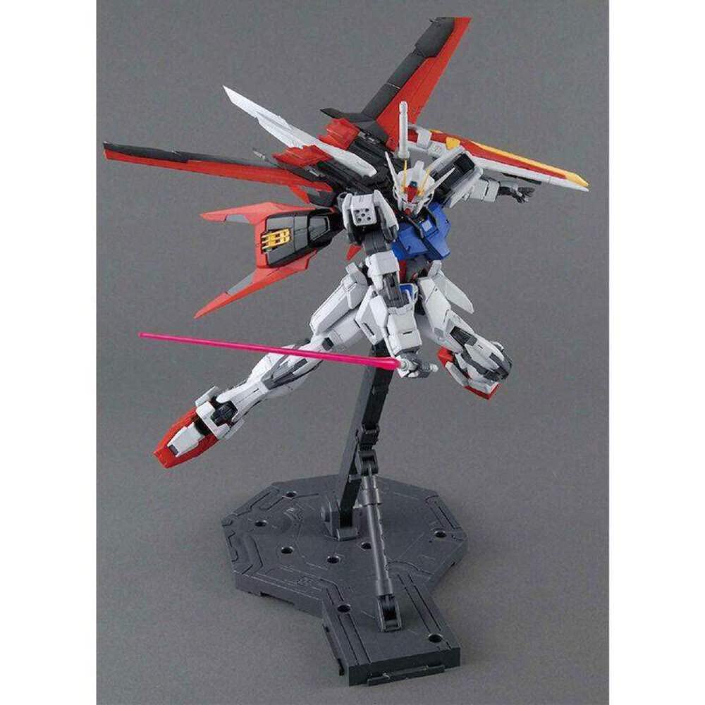 Amazon | MG 1/100 GAT-X105A エールストライクガンダム Ver.RM (機動
