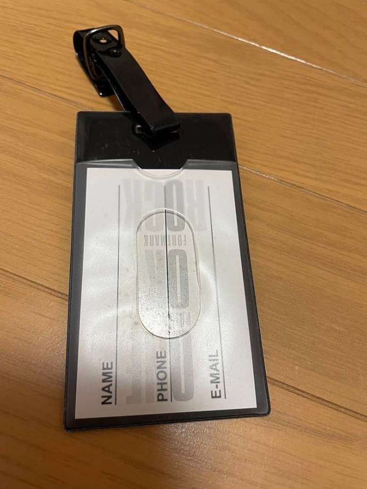 Amazon.co.jp: ONE OK ROCK ワンオク グッズ パスケース : 文房具