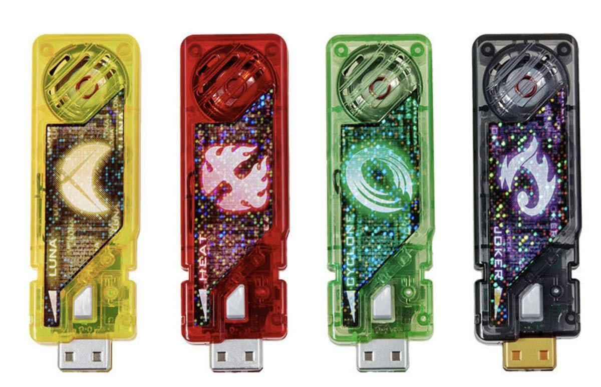 Amazon | CSM ガイアメモリ サイクロン ジョーカー ヒート ルナ/CSM