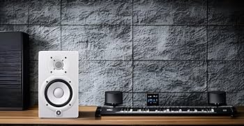 Amazon | Yamaha HS5 5 in. Active Powered Studio Monitor (White