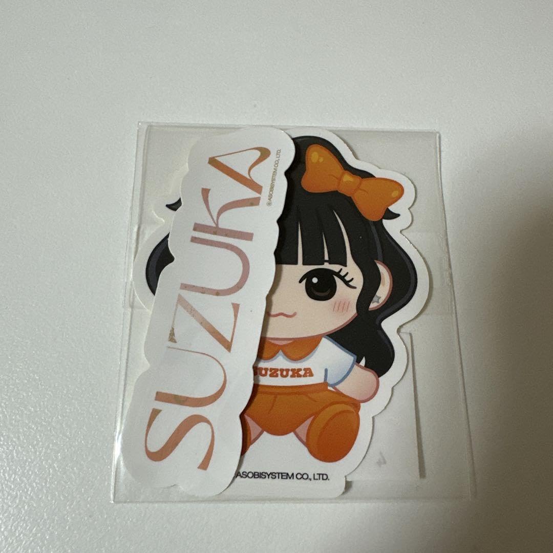 Amazon.co.jp: FRUITS ZIPPER鎮西寿々歌ステッカー : おもちゃ