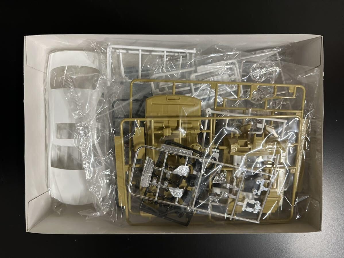 Amazon.co.jp: アオシマ 1/24 プラモデル K-BREAK 18クラウン ハイパー