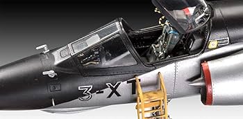 Amazon | ドイツレベル 1/32 フランス空軍 ダッソー ミラージュ 3E