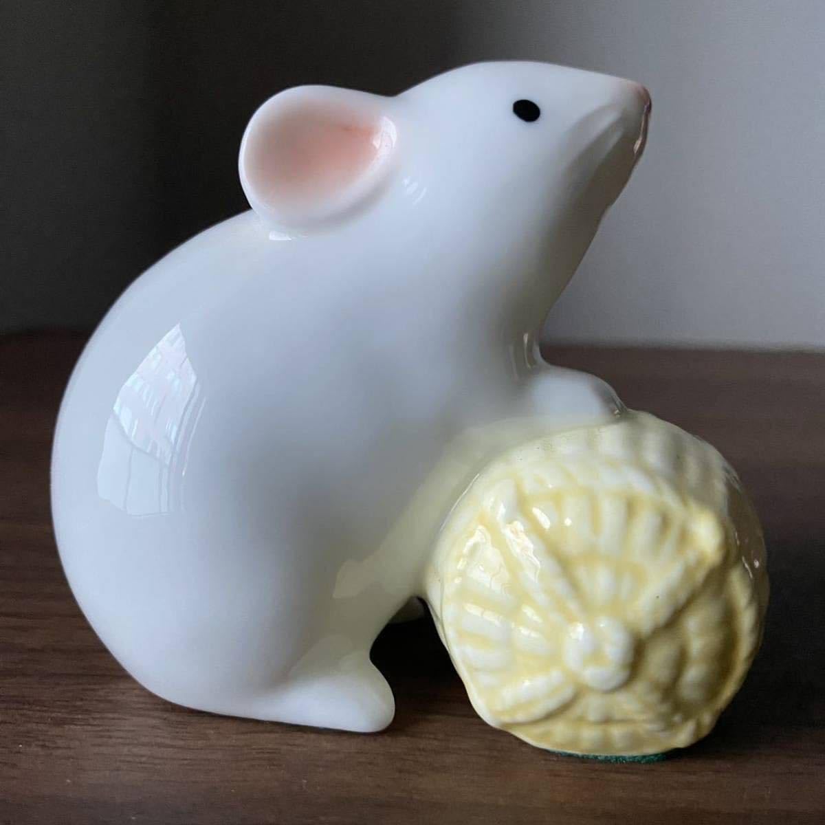 Amazon.co.jp: 未展示陶器子鼠ねずみネズミ干支十二支縁起物米俵薬師窯