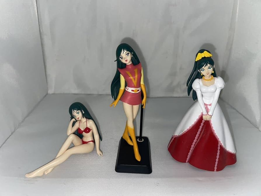 Amazon.co.jp: 超電磁ロボ コンバトラーV 南原ちずる フィギュア