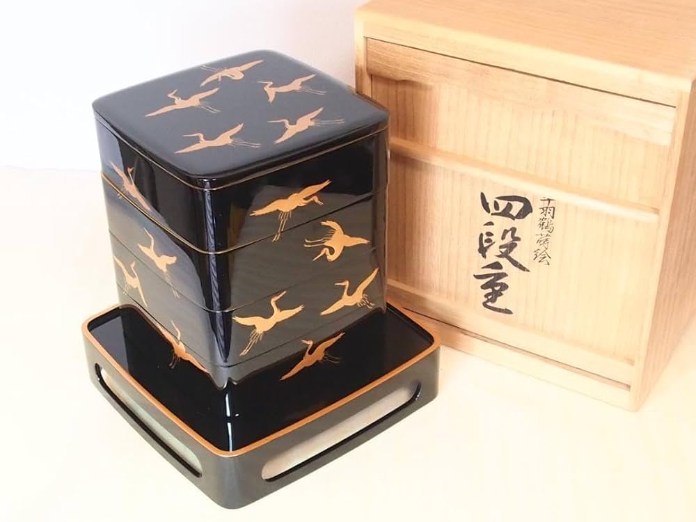 美品】輪島塗 わじま慶塚 扇面に松蒔絵 四段重箱 台付き＆屠蘇器 お重