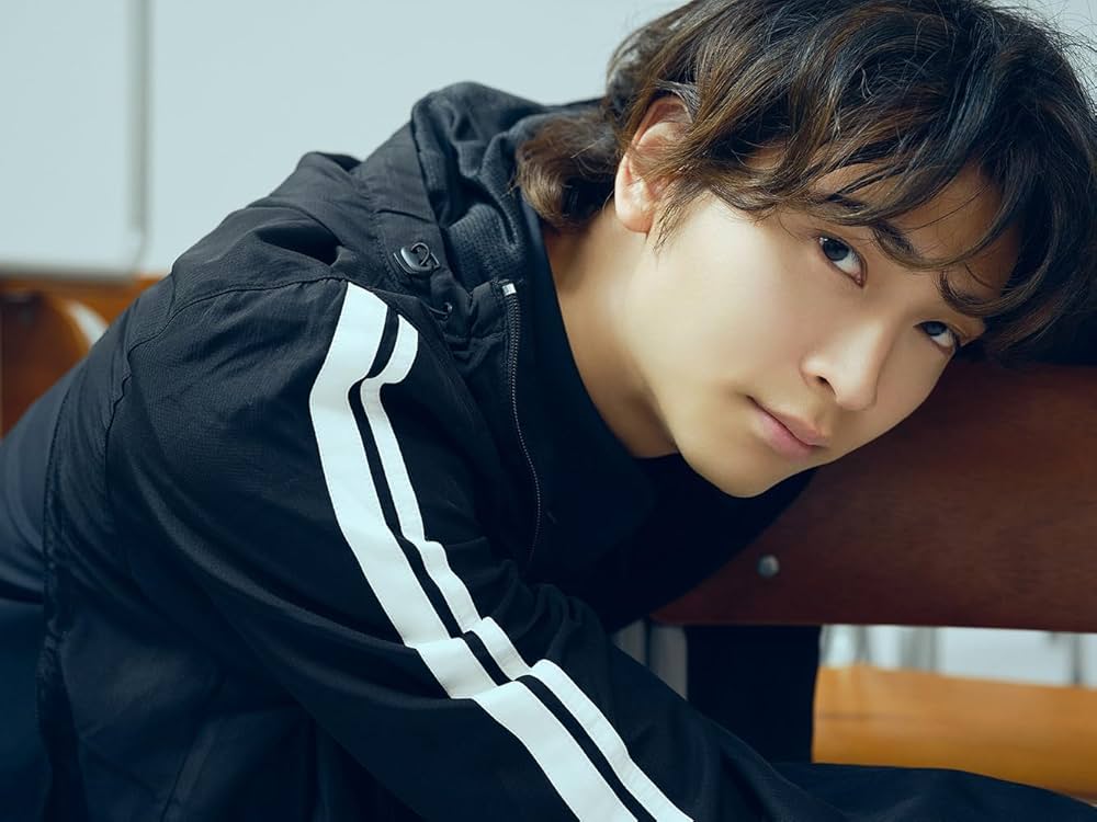 Amazon.co.jp: 【Amazon.co.jp 限定】庄司浩平写真集 だから、ぼくは