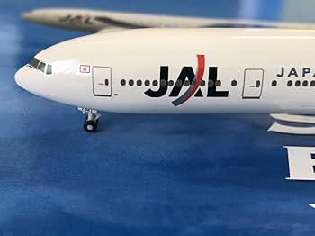 Amazon.co.jp: herpa 1/400 B777-300ER JAL 日本航空 SAMURAI BLUE