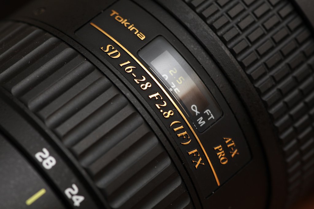 Amazon | Tokina 超広角ズームレンズ AT-X 16-28 PRO FX 16-28mm F2.8